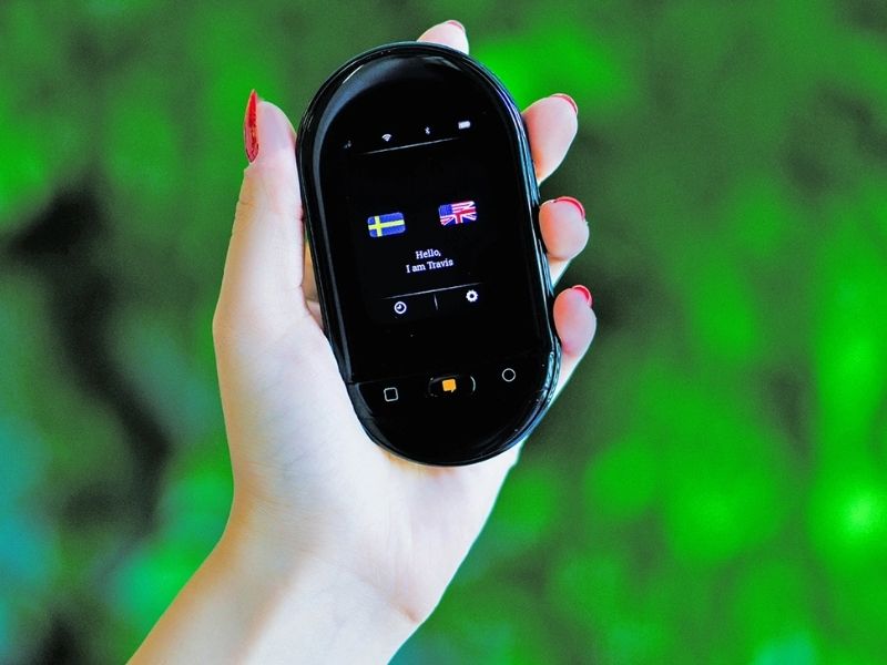 Máy Phiên Dịch Cầm Tay Travis Touch Go