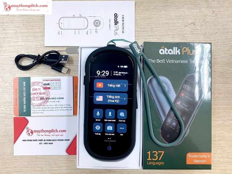 Phụ kiện đi kèm của máy phiên dịch ATalk Plus+