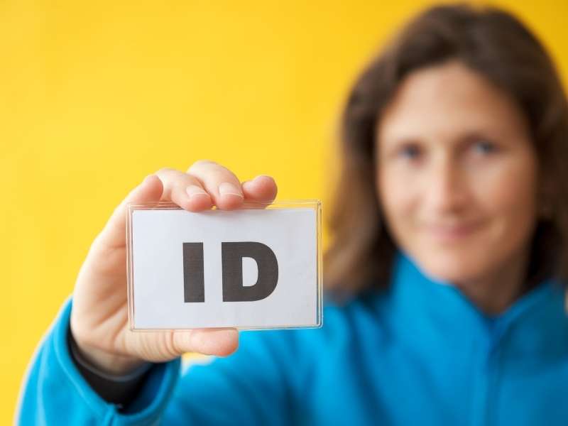 Thẻ ID - ID Type - Số ID - ID Number - ID tài khoản - Mã ID