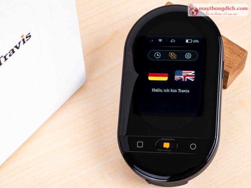 Máy phiên dịch cũ Travis Touch Go