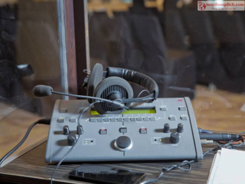 Nguyên Lý Hoạt Động Của Máy Dịch Hội Nghị Nguyên Lý Hoạt Động Của Máy Dịch Hội Nghị