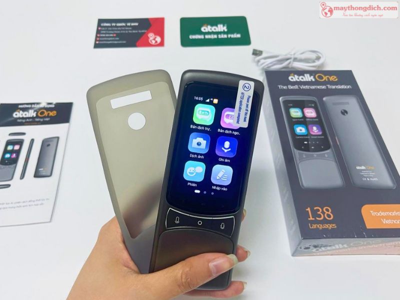 Máy Phiên Dịch 135 Thứ Tiếng Atalk One