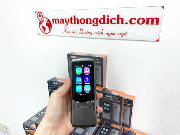 Ảnh thực tế Máy Thông Dịch Atalk One Ảnh thực tế Máy Thông Dịch Atalk One